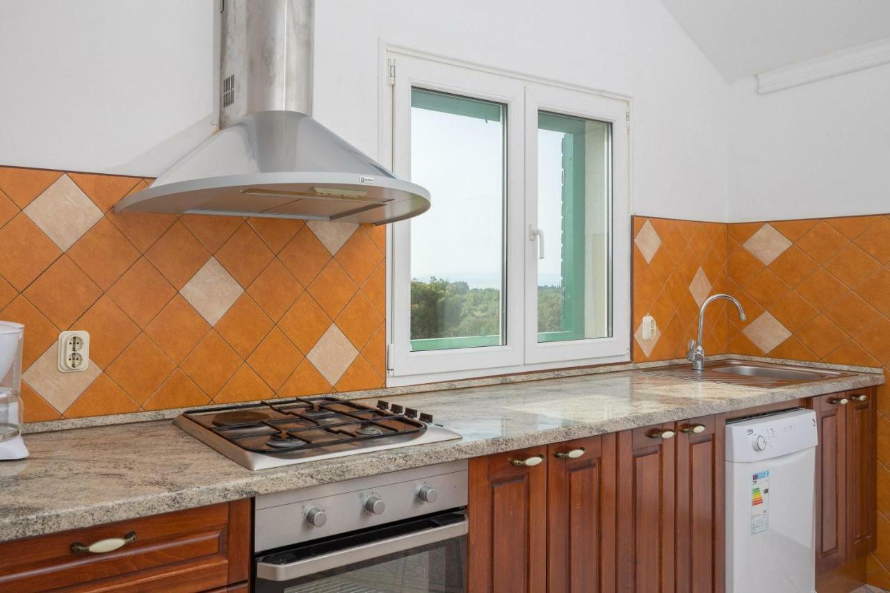 Dalmatinska Kuca Apartment *