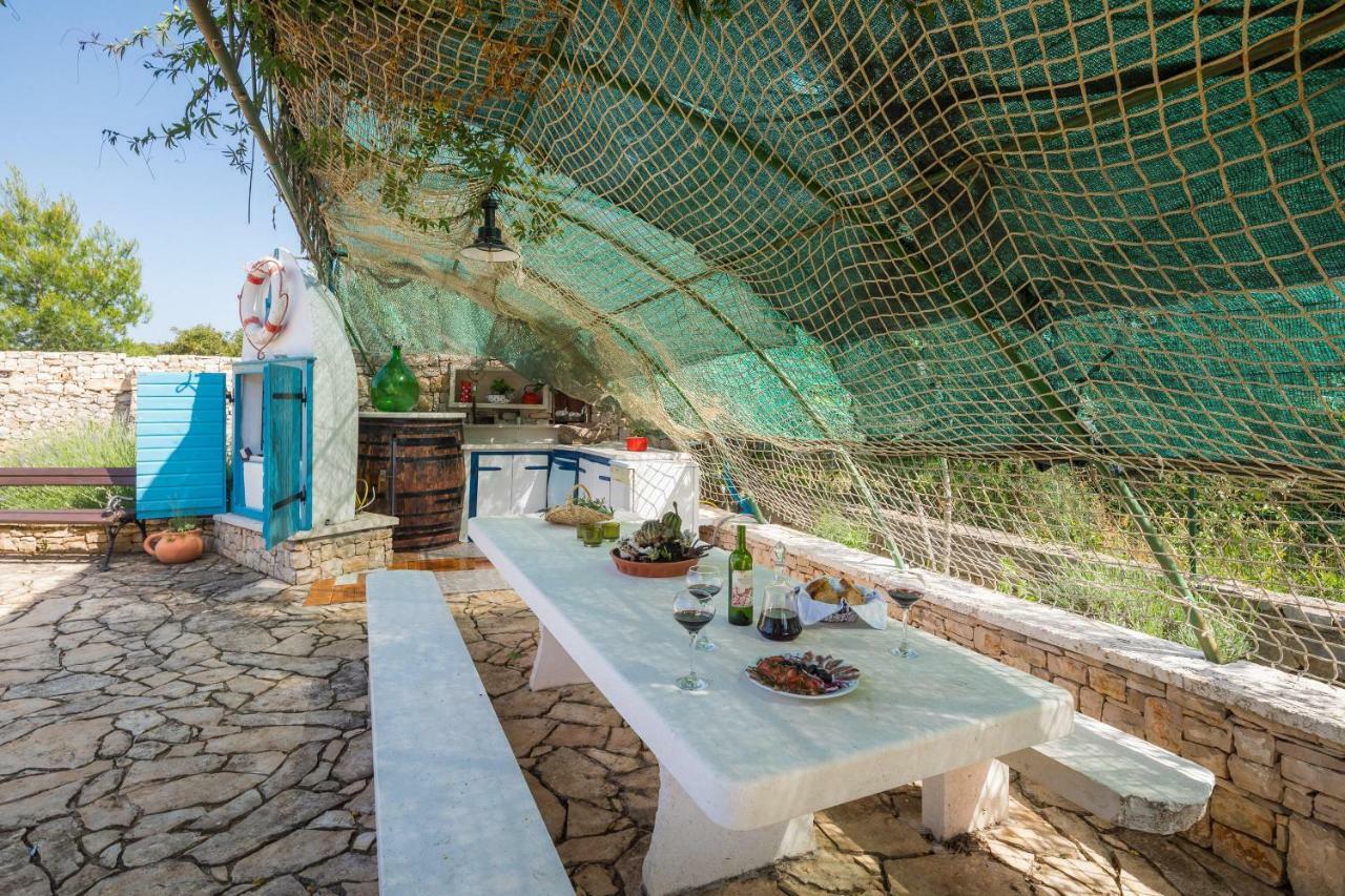 Dalmatinska Kuca Apartment Milna (Brac)